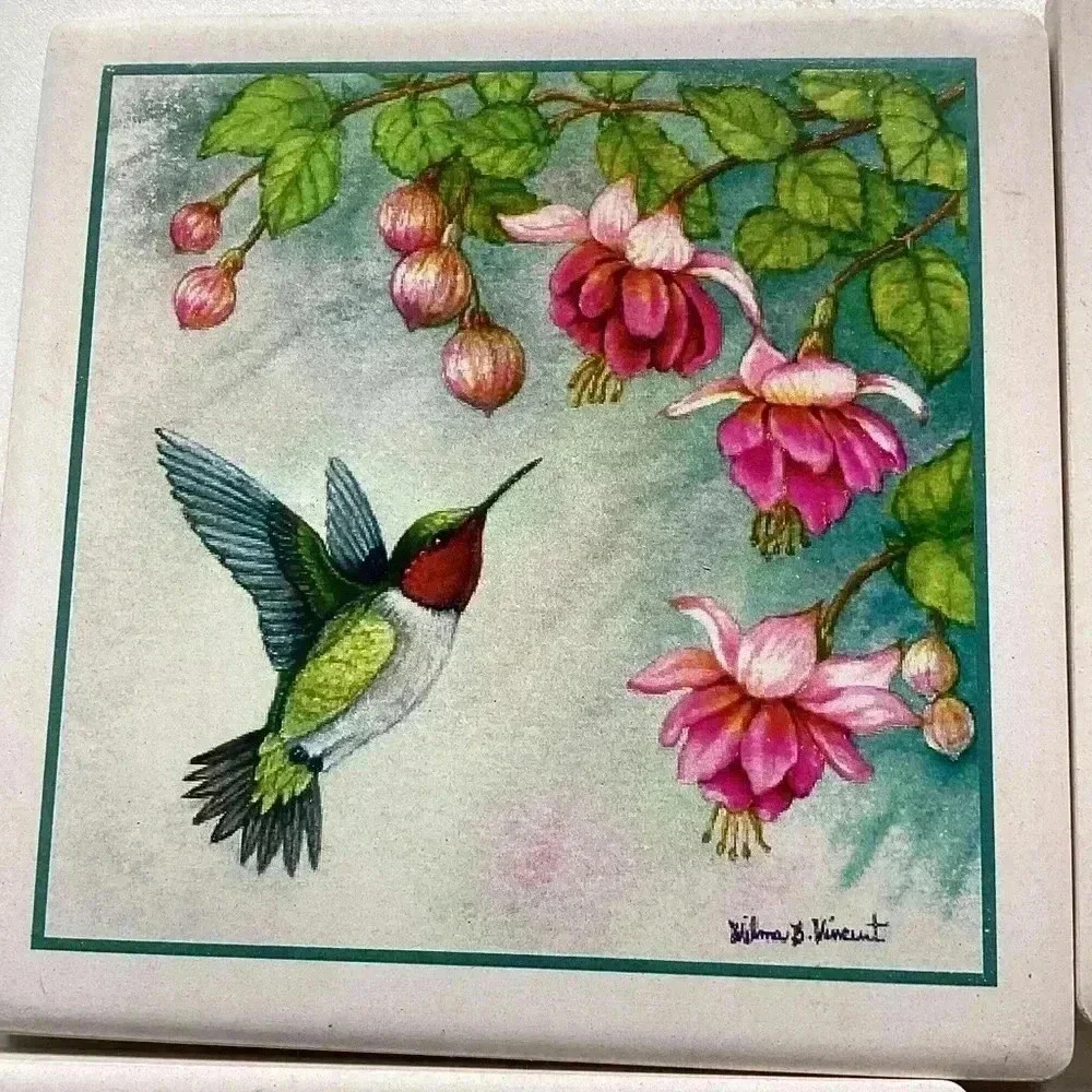 Vintage Hummingbird Set of 4 Coasters Pink Fuchsia Highlights ceramic coasters - Picture 3 of 15